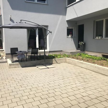 Studio Apartman Valentina Velika Mlaka Exterior foto