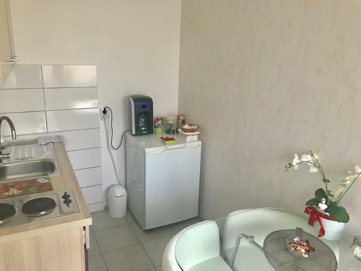 Studio Apartman Valentina Velika Mlaka Exterior foto